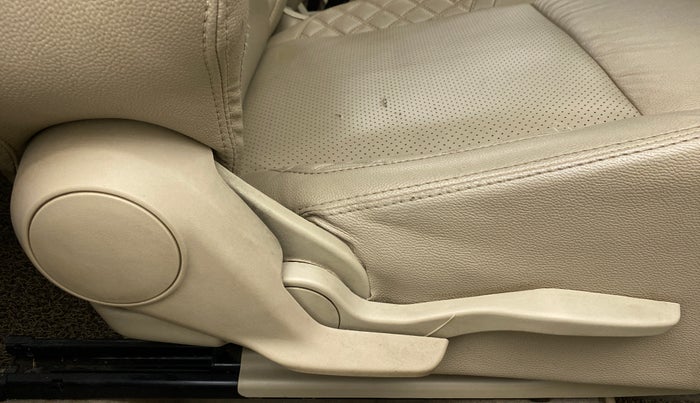 2018 Maruti Dzire VDI AMT, Diesel, Automatic, 88,348 km, Driver Side Adjustment Panel