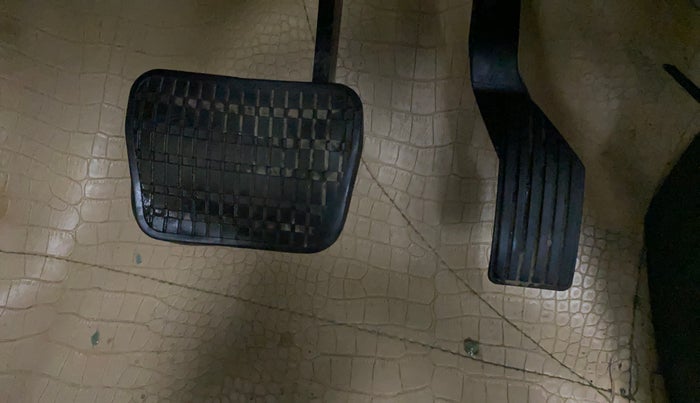 2020 Tata NEXON XMA SUNROOF DIESEL, Diesel, Automatic, 77,055 km, Pedals