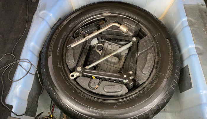 2020 Tata NEXON XMA SUNROOF DIESEL, Diesel, Automatic, 77,055 km, Spare Tyre