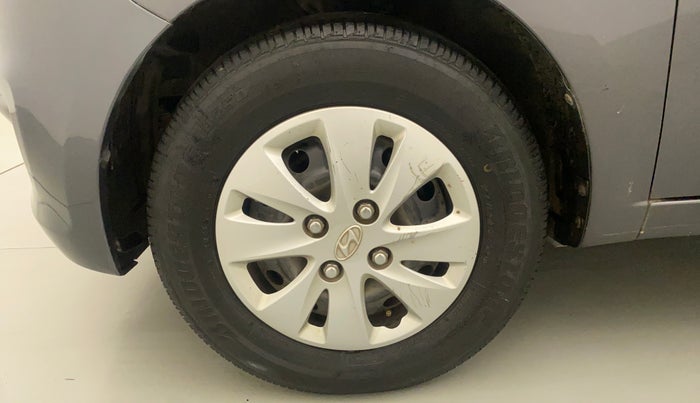 2011 Hyundai i10 MAGNA 1.2, Petrol, Manual, 32,454 km, Left Front Wheel
