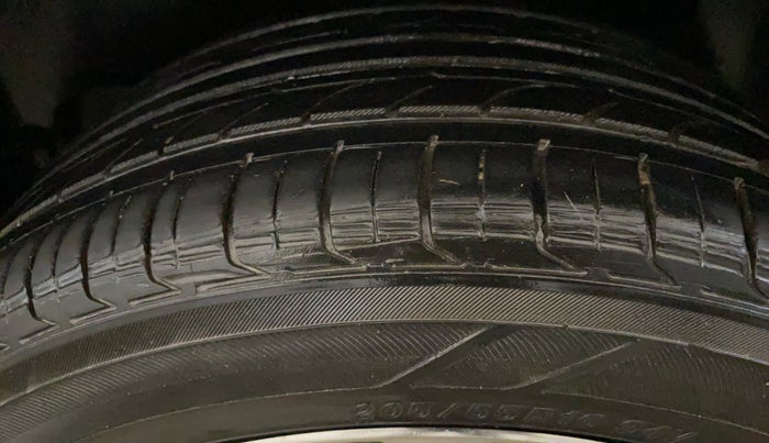 2023 Maruti Swift ZXI AMT, Petrol, Automatic, 26,681 km, Left Rear Tyre Tread