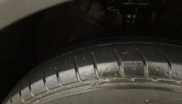 2018 Hyundai Creta E PLUS 1.6 PETROL, Petrol, Manual, 51,590 km, Right Front Tyre Tread