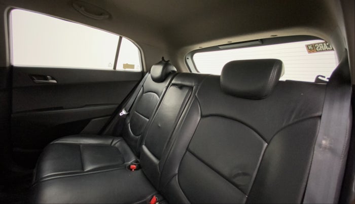 2018 Hyundai Creta SX PLUS AT 1.6 PETROL, Petrol, Automatic, 60,599 km, Right Side Rear Door Cabin