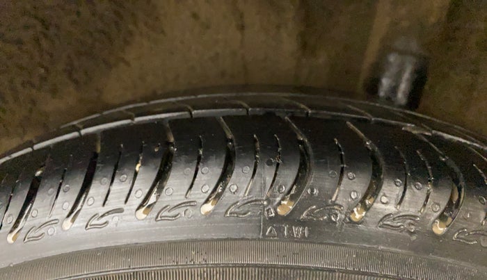 2023 Maruti New Wagon-R VXI 1.0 AMT, Petrol, Automatic, 16,816 km, Left Rear Tyre Tread