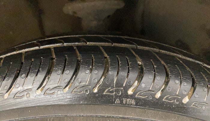 2023 Maruti New Wagon-R VXI 1.0 AMT, Petrol, Automatic, 16,816 km, Right Front Tyre Tread