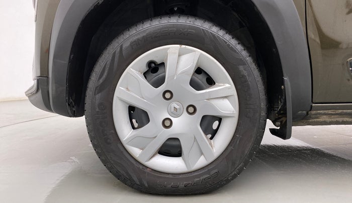2022 Renault Kwid RXT 1.0, Petrol, Manual, 17,430 km, Left Front Wheel
