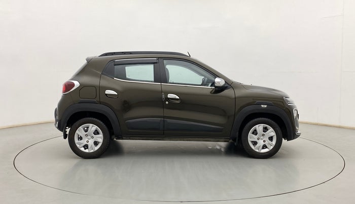 2022 Renault Kwid RXT 1.0, Petrol, Manual, 17,430 km, Right Side View