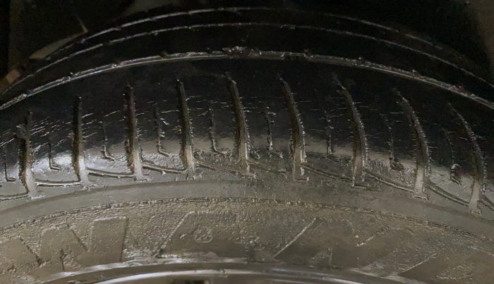 2023 Hyundai Creta S PLUS KNIGHT 1.5 PETROL, Petrol, Manual, 13,870 km, Right Rear Tyre Tread