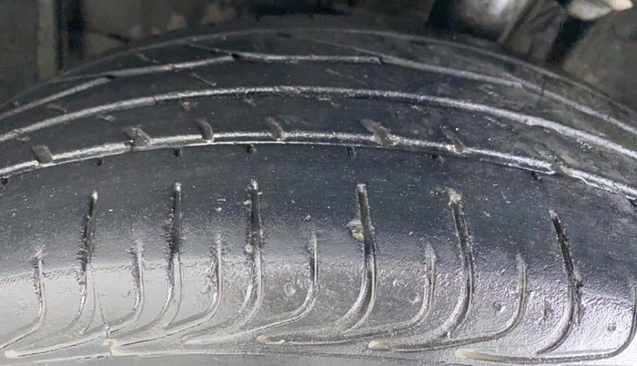 2018 Toyota YARIS J CVT, Petrol, Automatic, 24,977 km, Left Front Tyre Tread