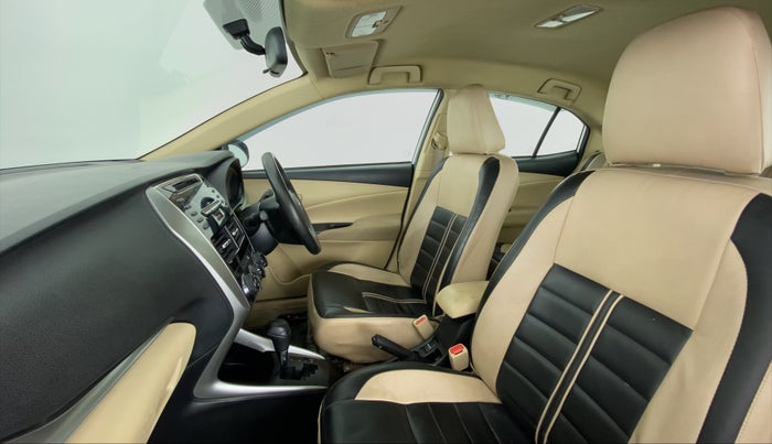 2018 Toyota YARIS J CVT, Petrol, Automatic, 24,977 km, Right Side Front Door Cabin