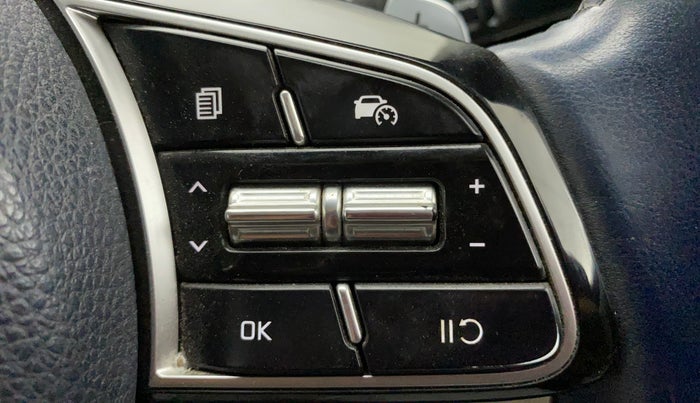 2022 KIA CARENS LUXURY PLUS 1.4 PETROL DCT 7 STR, Petrol, Automatic, 82,165 km, Adaptive Cruise Control