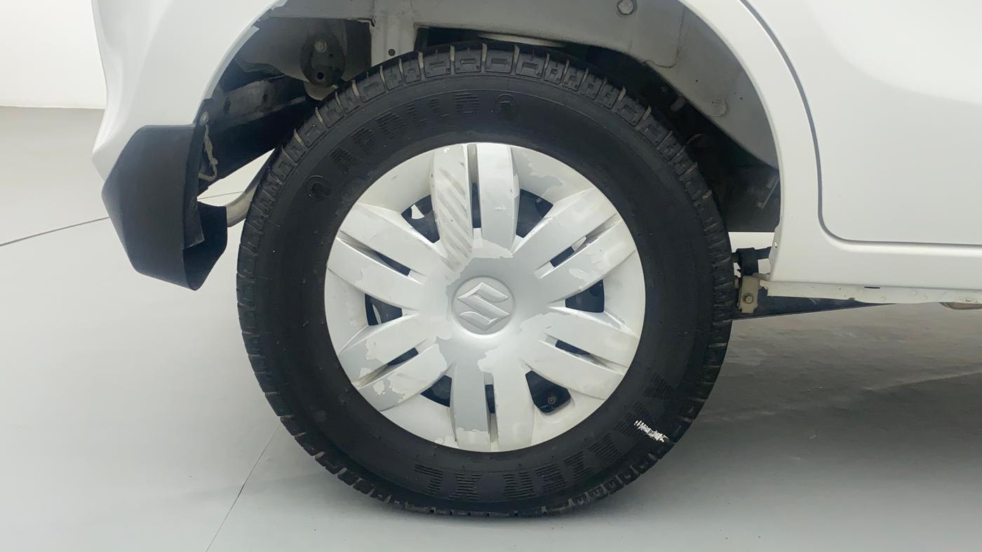 2016 Maruti Alto 800 LXI, Petrol, Manual, 43,986 km, Right Rear Wheel