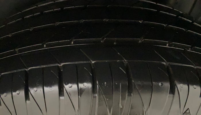 2021 Maruti Vitara Brezza ZXI, Petrol, Manual, 64,384 km, Left Rear Tyre Tread