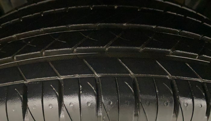 2021 Maruti Vitara Brezza ZXI, Petrol, Manual, 64,384 km, Left Front Tyre Tread