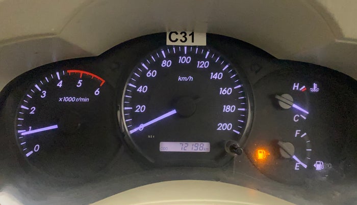 2014 Toyota Innova 2.5 GX 8 STR, Diesel, Manual, 72,161 km, Odometer Image