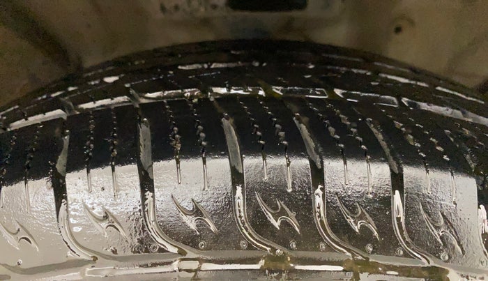 2014 Honda CRV 2.0L I-VTEC 2WD AT, Petrol, Automatic, 48,293 km, Right Front Tyre Tread