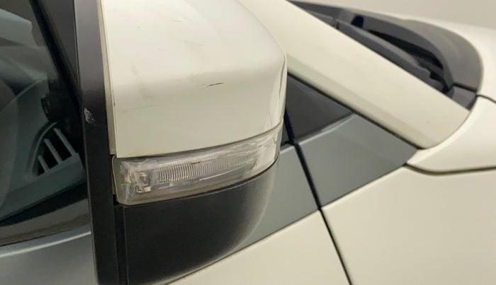 2019 Tata NEXON XZA PLUS PETROL, Petrol, Automatic, 62,400 km, Right rear-view mirror - Indicator light has minor damage