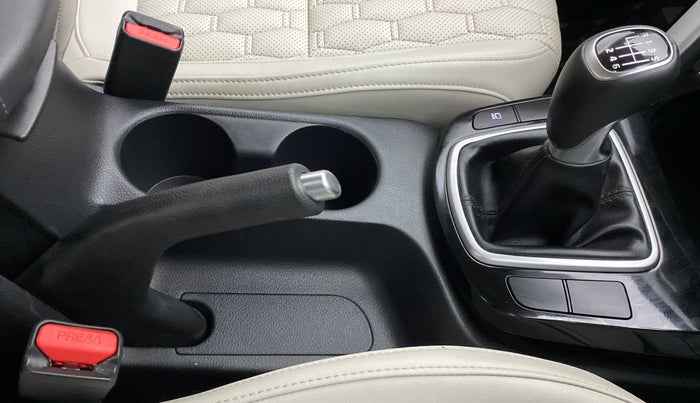 2020 KIA SELTOS HTX 1.5 PETROL MT, Petrol, Manual, 16,739 km, Gear Lever