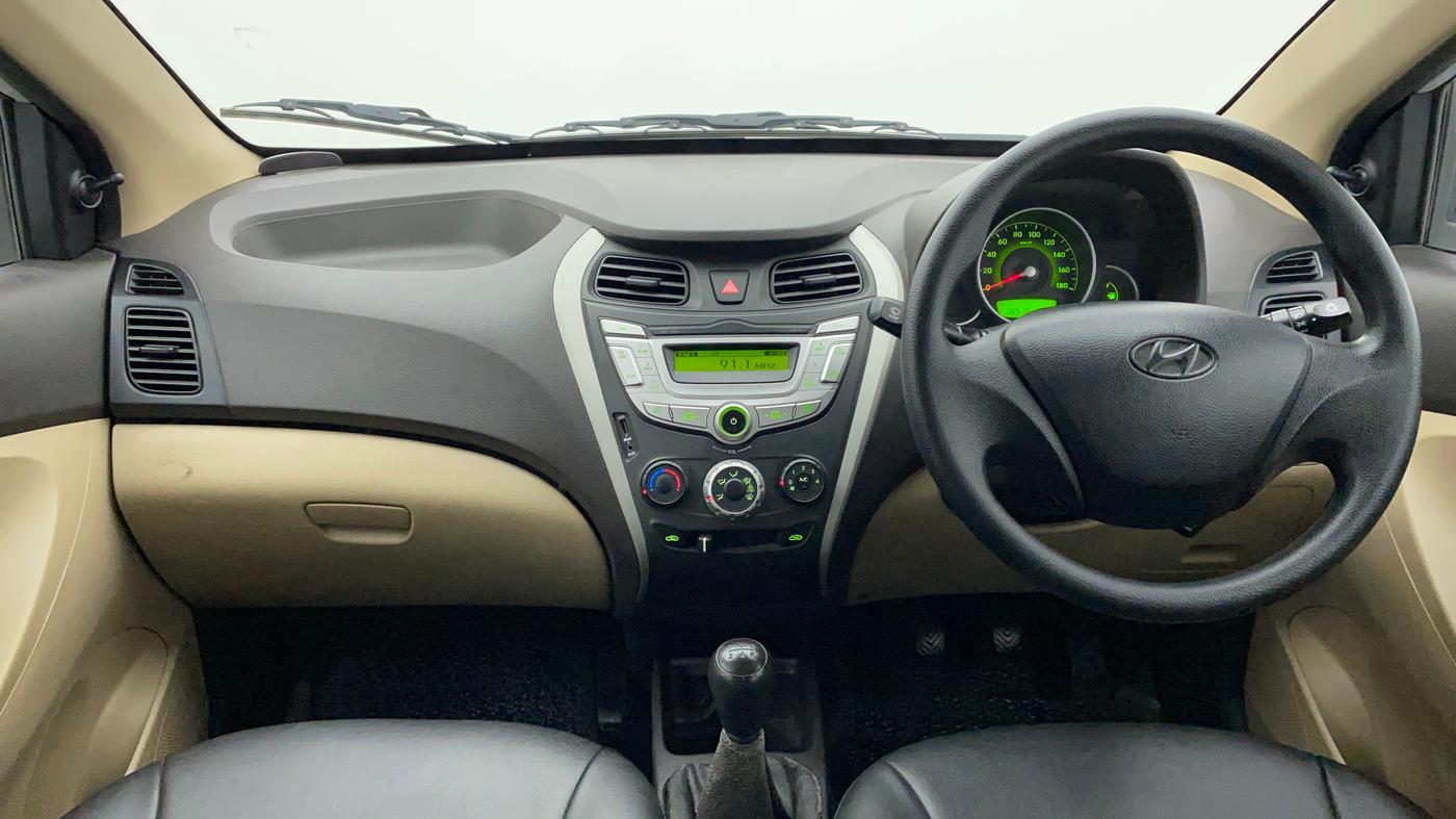 2018 Hyundai Eon MAGNA +, Petrol, Manual, 28,516 km, Dashboard