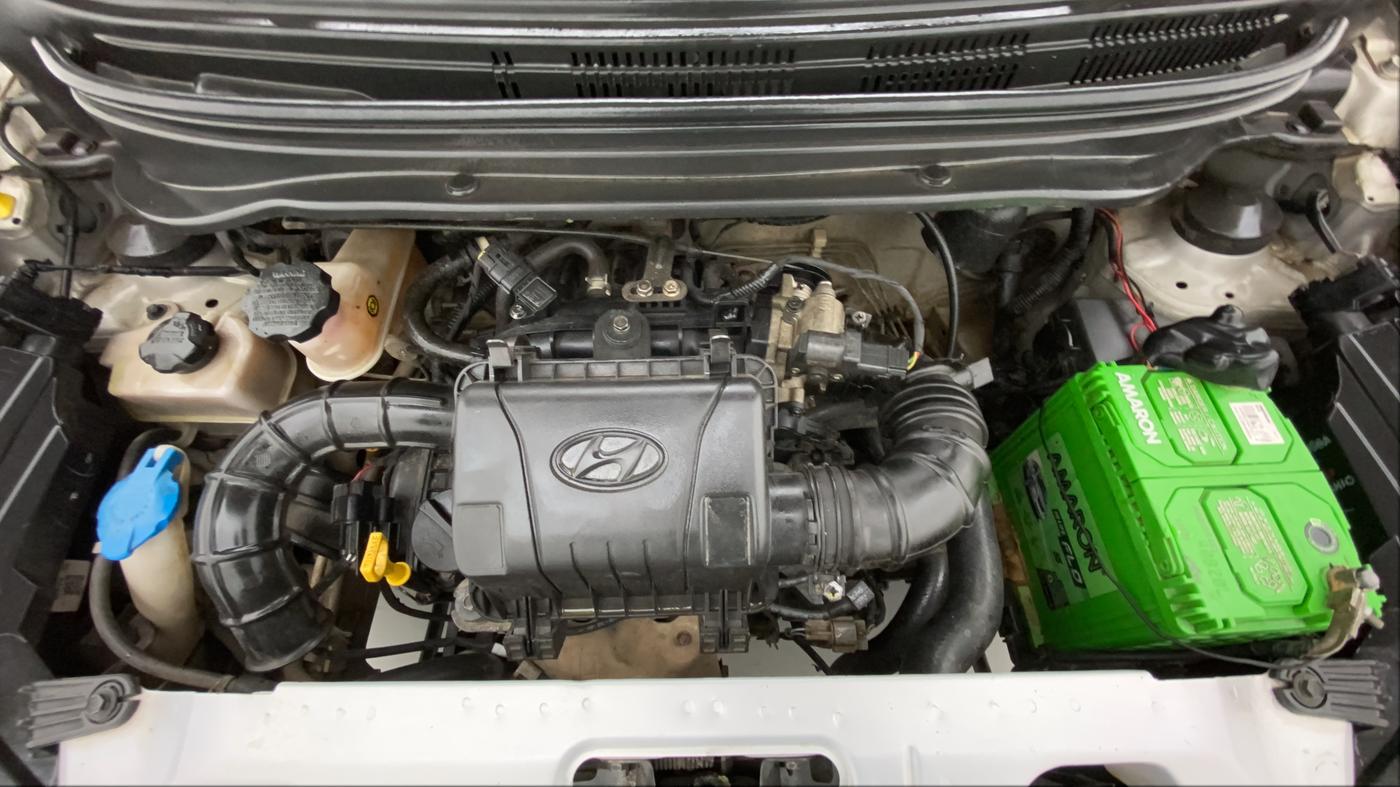 2018 Hyundai Eon MAGNA +, Petrol, Manual, 28,516 km, Open Bonet