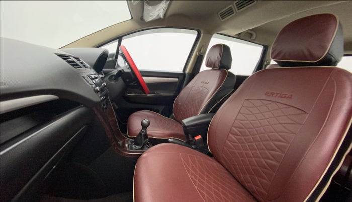 2018 Maruti Ertiga VXI LIMITED EDITION, Petrol, Manual, 74,876 km, Right Side Front Door Cabin