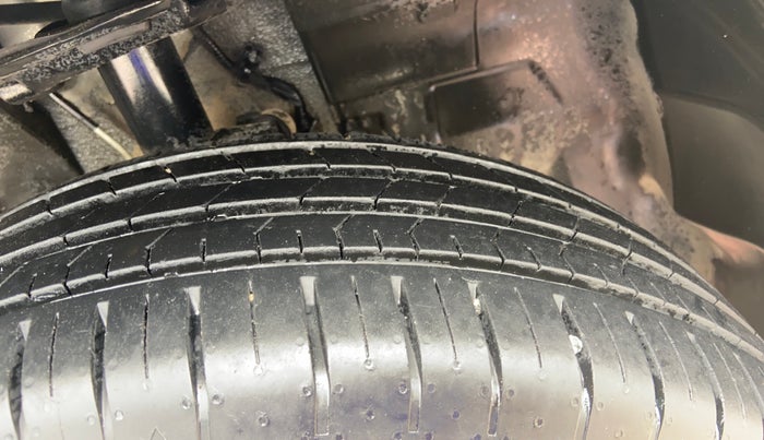 2024 Tata PUNCH CREATIVE  AMT, Petrol, Automatic, 9,730 km, Right Front Tyre Tread