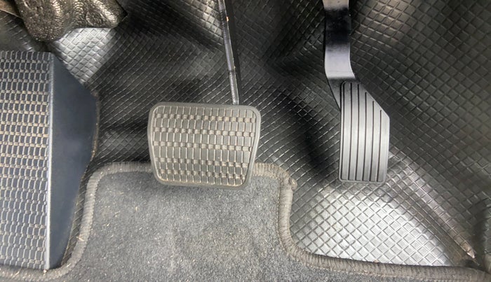 2024 Tata PUNCH CREATIVE  AMT, Petrol, Automatic, 9,730 km, Pedals