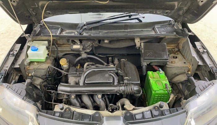 2016 Renault Kwid RXT 0.8, Petrol, Manual, 24,604 km, Engine View