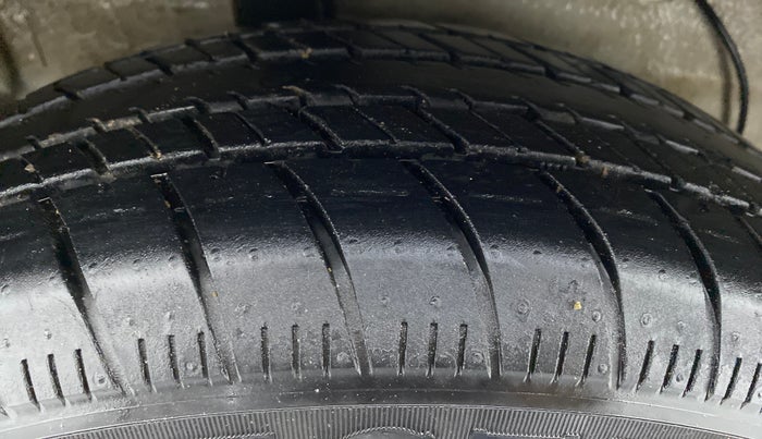 2020 Maruti Celerio ZXI D, Petrol, Manual, 21,618 km, Right Rear Tyre Tread