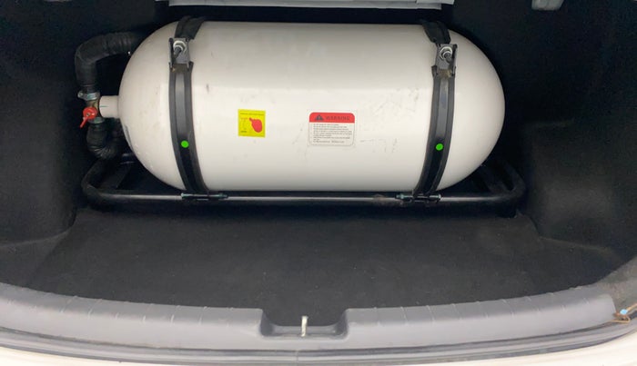 2023 Hyundai AURA S 1.2 CNG, CNG, Manual, 33,627 km, Boot Inside