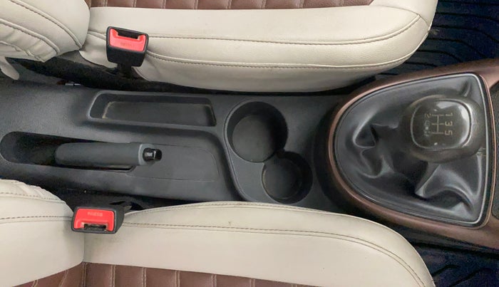 2023 Hyundai AURA S 1.2 CNG, CNG, Manual, 33,627 km, Gear Lever