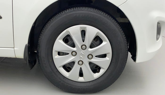 2011 Hyundai i10 MAGNA 1.1, Petrol, Manual, 30,901 km, Right Front Wheel