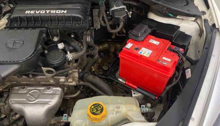 2018 Tata Tiago XZ PETROL, Petrol, Manual, 60,230 km, Engine View - Left