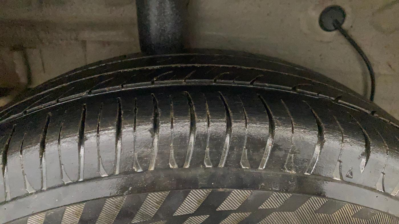 2020 Maruti Celerio ZXI, Petrol, Manual, 1,30,376 km, Right Rear Tyre Tread