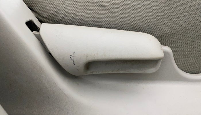 2020 Maruti Celerio ZXI, Petrol, Manual, 1,30,376 km, Driver Side Adjustment Panel