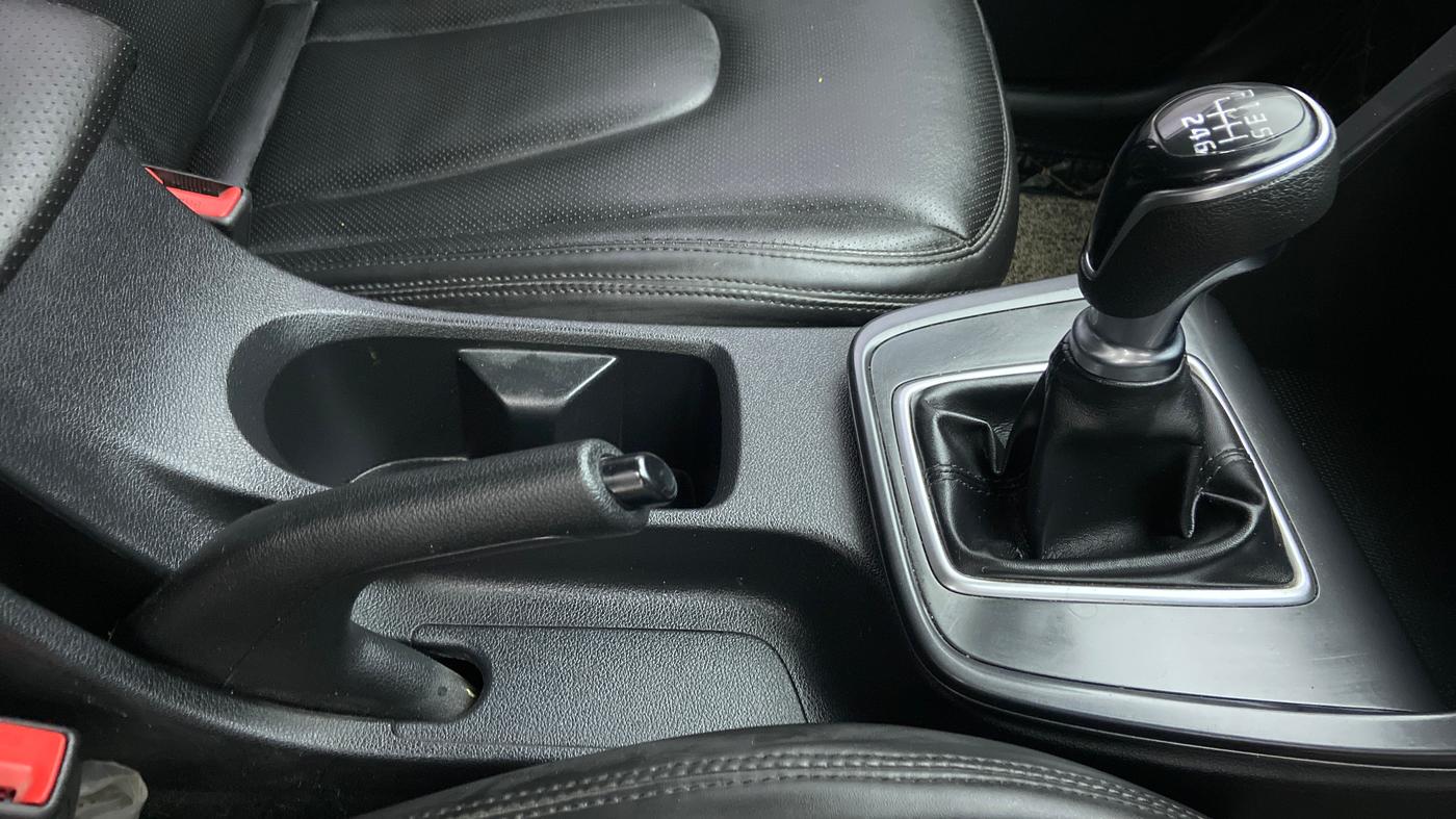 2020 Hyundai Creta E, Diesel, Manual, 21,176 km, Gear Lever
