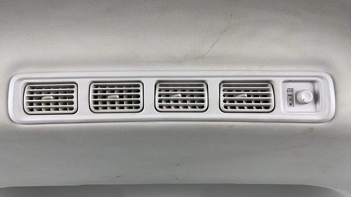2019 Maruti XL6 ALPHA SHVS  MT, Petrol, Manual, 40,506 km, Rear AC Vents