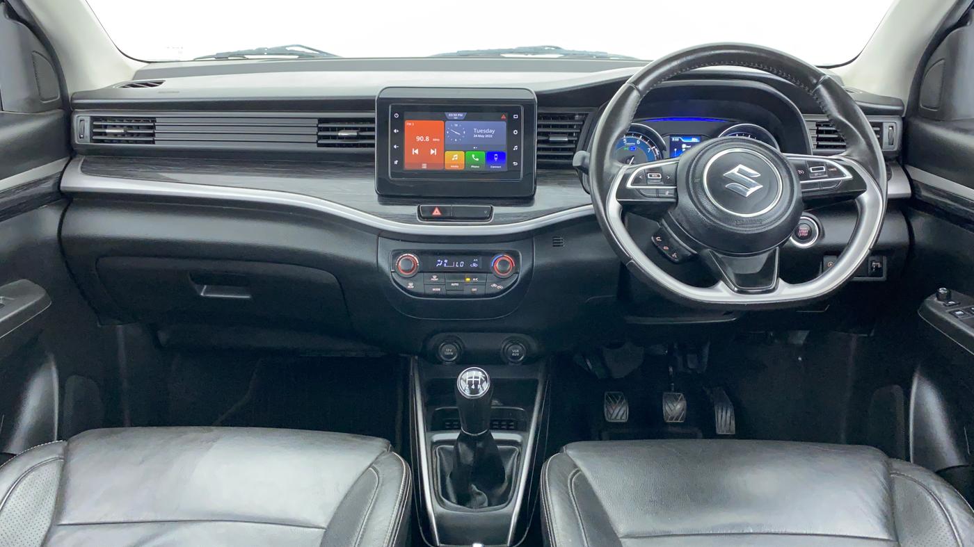 2019 Maruti XL6 ALPHA SHVS  MT, Petrol, Manual, 40,506 km, Dashboard