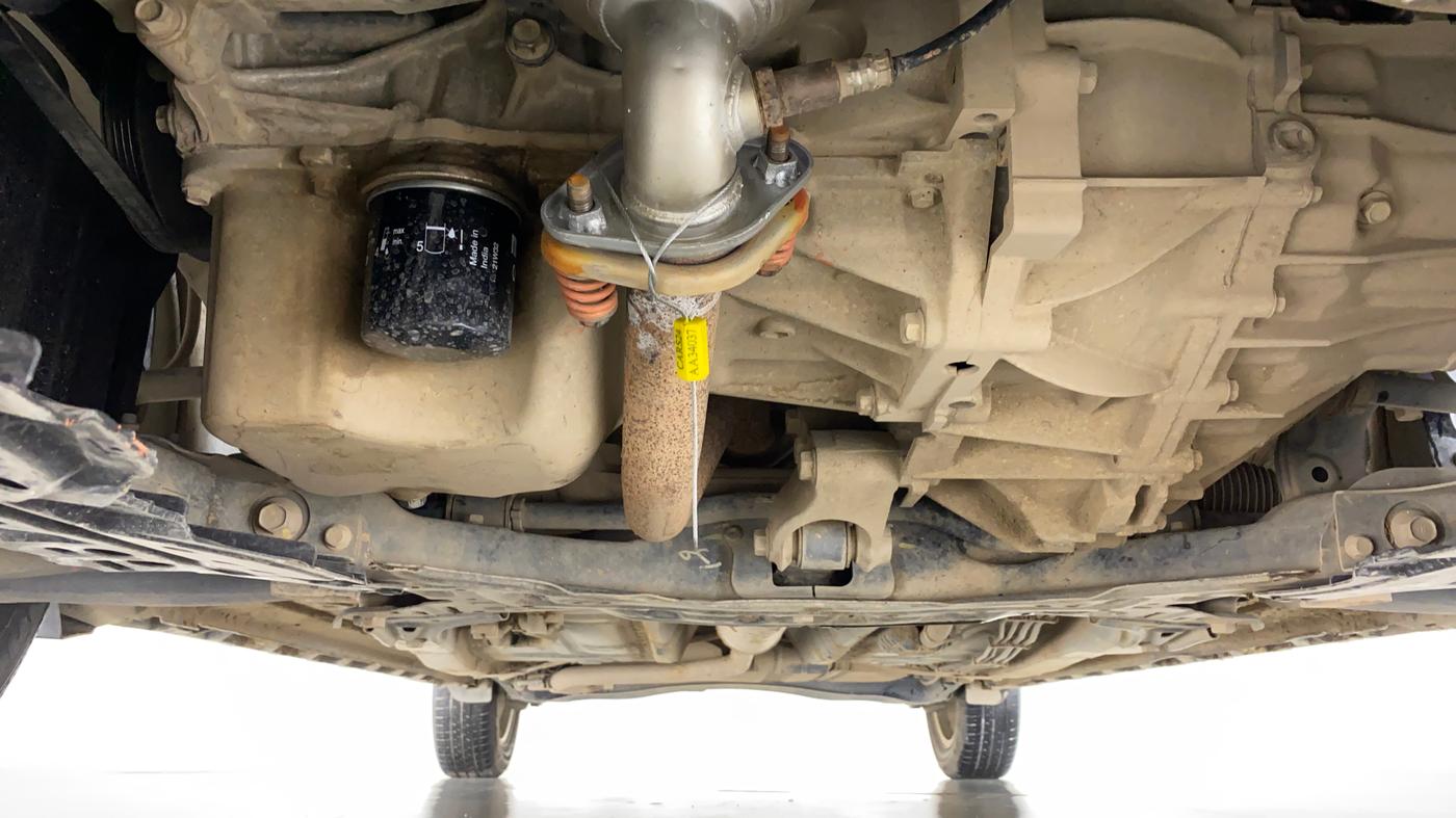 2019 Maruti XL6 ALPHA SHVS  MT, Petrol, Manual, 40,506 km, Front Underbody