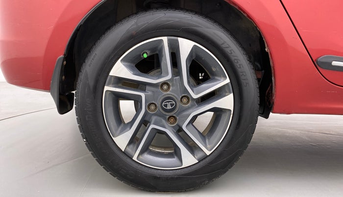 2018 Tata TIGOR XZ 1.2 REVOTRON OPT, Petrol, Manual, 46,112 km, Right Rear Wheel