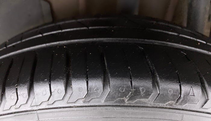 2018 Tata TIGOR XZ 1.2 REVOTRON OPT, Petrol, Manual, 46,112 km, Left Rear Tyre Tread