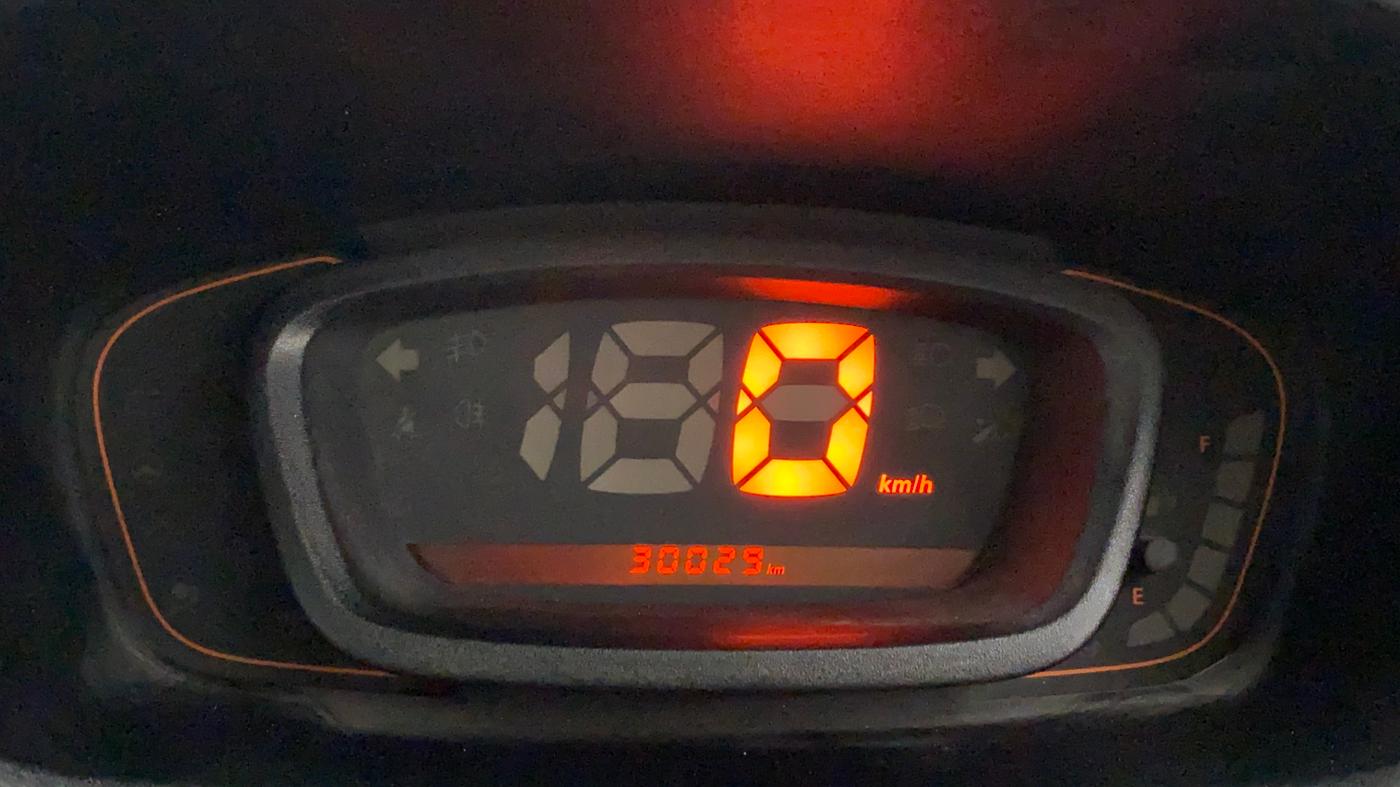 2018 Renault Kwid RXT 1.0 EASY-R AT OPTION, Petrol, Automatic, 30,181 km, Odometer Image