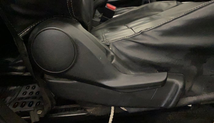 2018 Maruti Baleno DELTA PETROL 1.2, CNG, Manual, 51,261 km, Driver Side Adjustment Panel