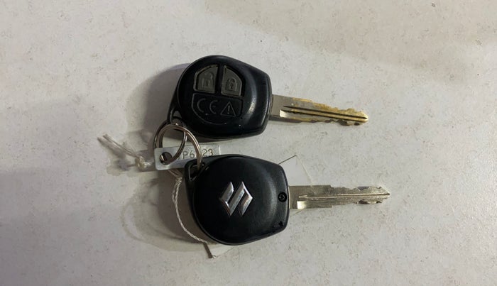 2018 Maruti Baleno DELTA PETROL 1.2, CNG, Manual, 51,261 km, Key Close Up