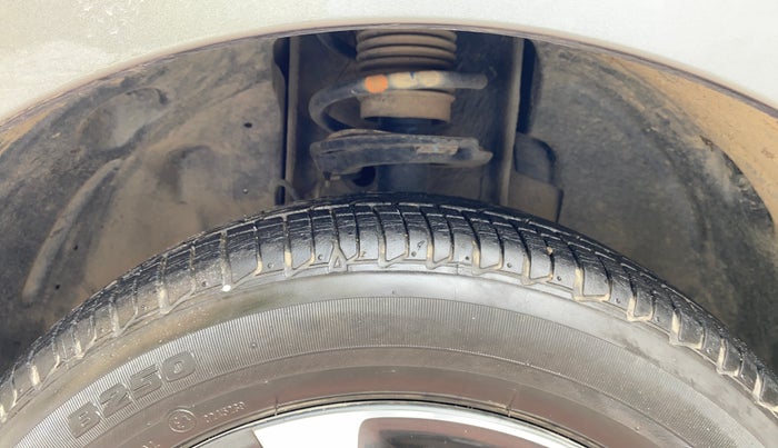 2019 Tata Tiago XZ PLUS PETROL, Petrol, Manual, 9,143 km, Left Front Tyre Tread