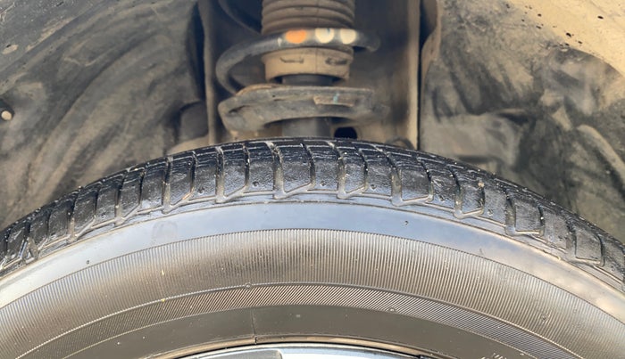 2019 Tata Tiago XZ PLUS PETROL, Petrol, Manual, 9,143 km, Right Front Tyre Tread