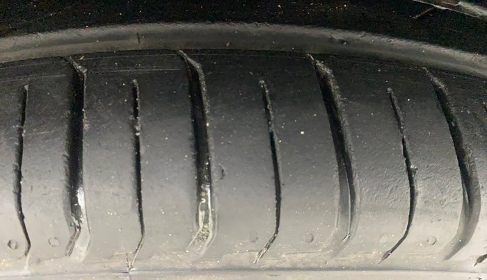 2022 Hyundai VENUE SX PLUS 1.0 TURBO DCT, Petrol, Automatic, 7,657 km, Left Front Tyre Tread