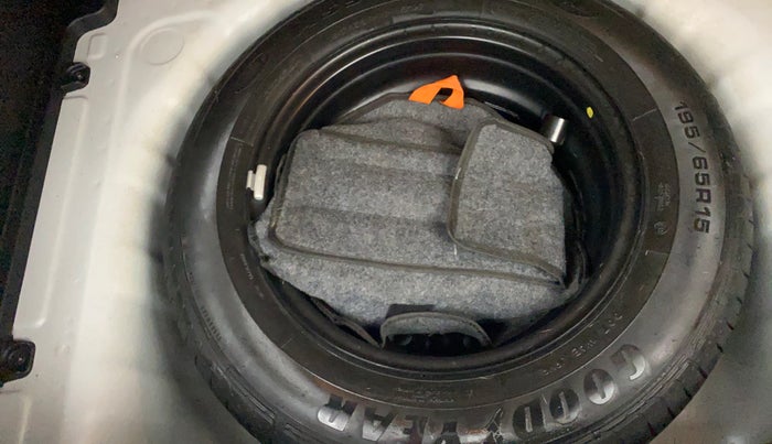 2022 Hyundai VENUE SX PLUS 1.0 TURBO DCT, Petrol, Automatic, 7,657 km, Spare Tyre