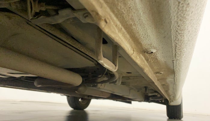 2015 Maruti Ertiga ZXI, Petrol, Manual, 24,957 km, Right Side Underbody