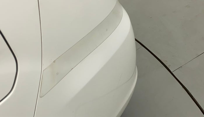 2015 Maruti Ertiga ZXI, Petrol, Manual, 24,957 km, Rear bumper - Minor scratches